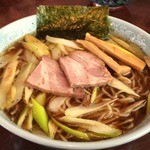 酒麺房 さの屋 - 信州式中華そばは、黒胡椒がガッツリ効いている
