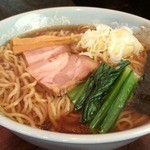 酒麺房 さの屋 - 鶏ガラ中華そば醤油は、基本でしょう