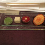 シャングリ・ラ ホテル 東京 - プチフール