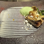 HAL PINOT - 真鯛のポアレとアーモンドピューレ 菜の花の泡のソース