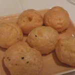 Benoit Alain Ducasse - チーズと胡椒のグジェール