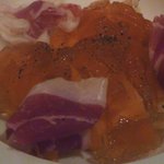 Benoit Alain Ducasse - メロンと生ハムのジュレ添え