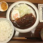 つるかめ食堂 - ハンバーグ定食 800円
            マカロニサラダを海苔に変更
            目玉焼き 150円