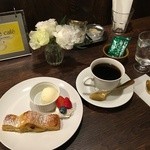 ポジティブカフェ - アップルケーキ