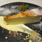 チーズケーキ(480円）