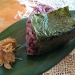 てんtoてん(古代米おにぎり)
