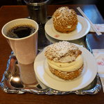 ANTICO CAFFE AL AVIS - 珈琲350円＆シュークリーム350円