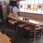 Kouzushi - 店内テーブル席