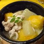 いしもん 対屋 - 鶏と金美人参の酒粕煮