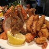 Waterfront Restaurant - 料理写真:『Hot&Cold Seafood Platter』様、とにかく甲殻類のオンパレードに裏側にはムール貝なども盛り付けられかなりテンション上がる♪