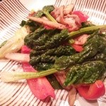 食彩酒房 会家 - モツとちじみホウレン草の炒め物