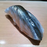 すし乾山 大阪北新地店 - 料理・ランチ・にぎりセット・コハダ 3,240円 (2016年11月)