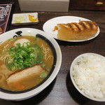 Shinwakayama ramen bariuma - バリ馬味玉と羽根つき餃子♪