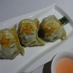 潮福城 - 上海煎餃子：18元 (2015/12)