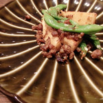 東京チャイニーズ 一凛 - 挽き肉、マーメラス、筍、ヤーツァイの炒め(2016/1)