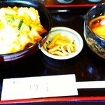 手打ちうどん 団平 - 親子丼&ミニきつねうどん 880円