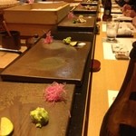 鮓 きずな - 長～～いカウンター