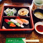 ひかり寿司 - ランチ にぎり