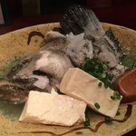 旬菜処 びいどろ - 旬菜処びいどろ(高級魚ミーバイの頭のマース煮)