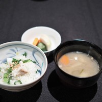 日本料理 楮山 - 汁ものは豚汁