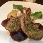 ビストロマルバ - 鴨肉のコンフィ