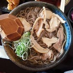 そば処 ひろ - 肉そば冷680円／28年2月6日