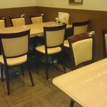 とんかつのまつ井 - 店内