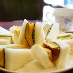 玉子サンド (¥600)、ブレンド (¥400)