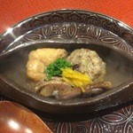 日本料理 晴山 - 鴨の治部煮。鴨のつくね、厚揚げが入ってます。