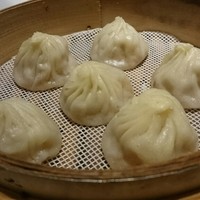 京鼎樓 HANARE店 - 小籠包6個￥870