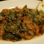 黒毛和牛ミミカブとアキレス、アカセンのトマト風味　”インズィミーノ”