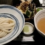 讃岐うどん 白庵 - 天ぷらセット（ひやあつ）970円