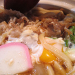 ががちゃ屋 - 牛すき煮うどん(卵入り)