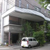 京かのこ - 建物外観（2階部分）