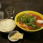 あかり食堂 - トマトラーメンと御飯