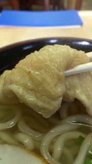 きたのうどん - じゅわ～っと美味しいダシを一杯吸ったオアゲ