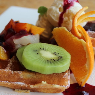 アン・レーヌ・カフェ_0