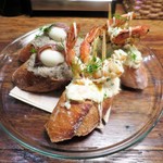 Donostia - 海老プランチャ×ポテトサラダ、
                      アンチョビ×キノコのペースト