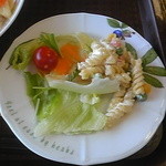 シエスタ　茶処ひびき - 本日のランチ：カレー¥500のサラダ　2016.2.8