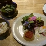 キツツキ - 野菜ごはん（ご飯少なめ）