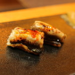 小鯛雀鮨 すし萬 - 煮アナゴ