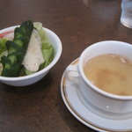 へんな洋食屋カフェ - そのセットサラダ＆スープ