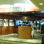 DUKE'S WAIKIKI - 