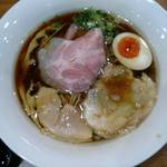 寿製麺 よしかわ - 中華そば。