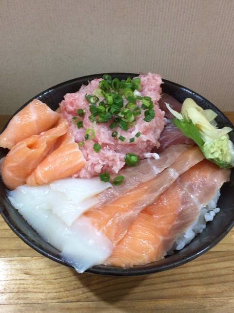 移転 どんまる 明石店 山陽明石 海鮮丼 食べログ