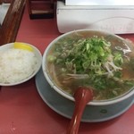 ラーメン藤　守山店 - 醤油ラーメン＋ライス(小)