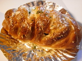 Rukatoru - 私にはソーセージパン