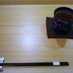 Shintomi Nagumo - ランチ：テーブルセッティング、お茶