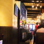 バニュルス - 店内