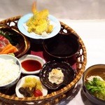 Sousaku Sushi Dainingu Kai - 